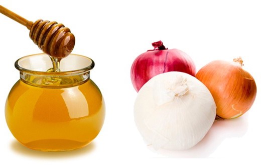 خليط البصل والعسل من طرق علاج ضعف الانتصاب بالاعشاب والعسل